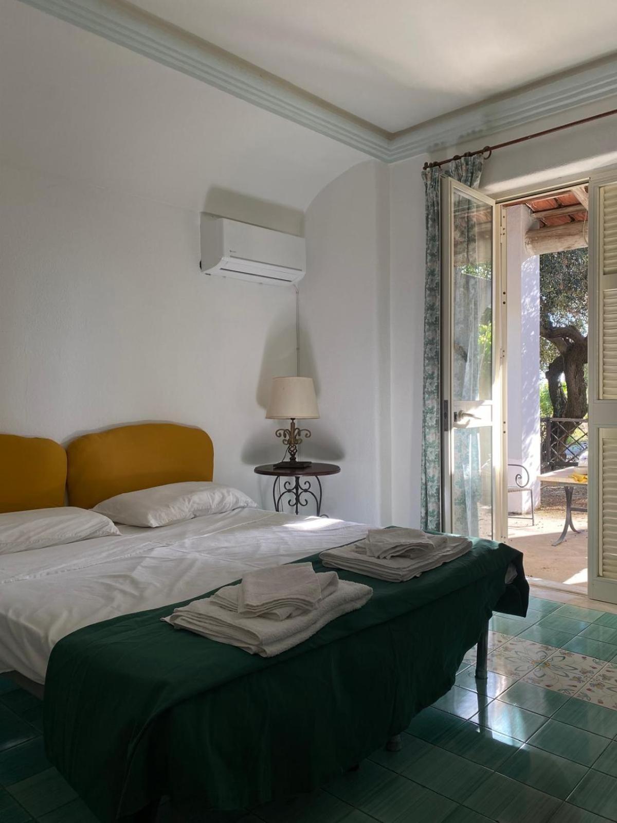 Il Vitigno Di Dioniso Hotel Forio  Exterior photo